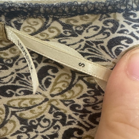 Max Studio Womens Y2K Silk Flare Sleeve V Neck Top S Forest Fairy Whimsical Boho - Picture 7 of 10